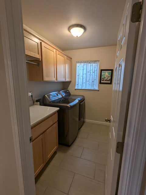 Tiny photo for 5122 Aster Lane, Klamath Falls, OR 97601 (MLS # 220212884)