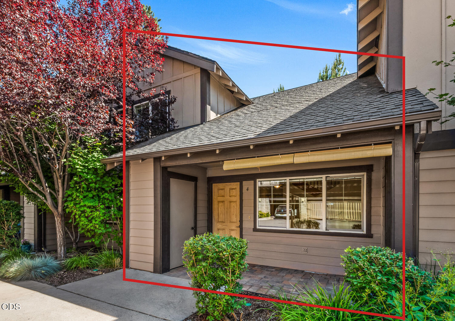 1933 NW Monterey Pines UNIT 4