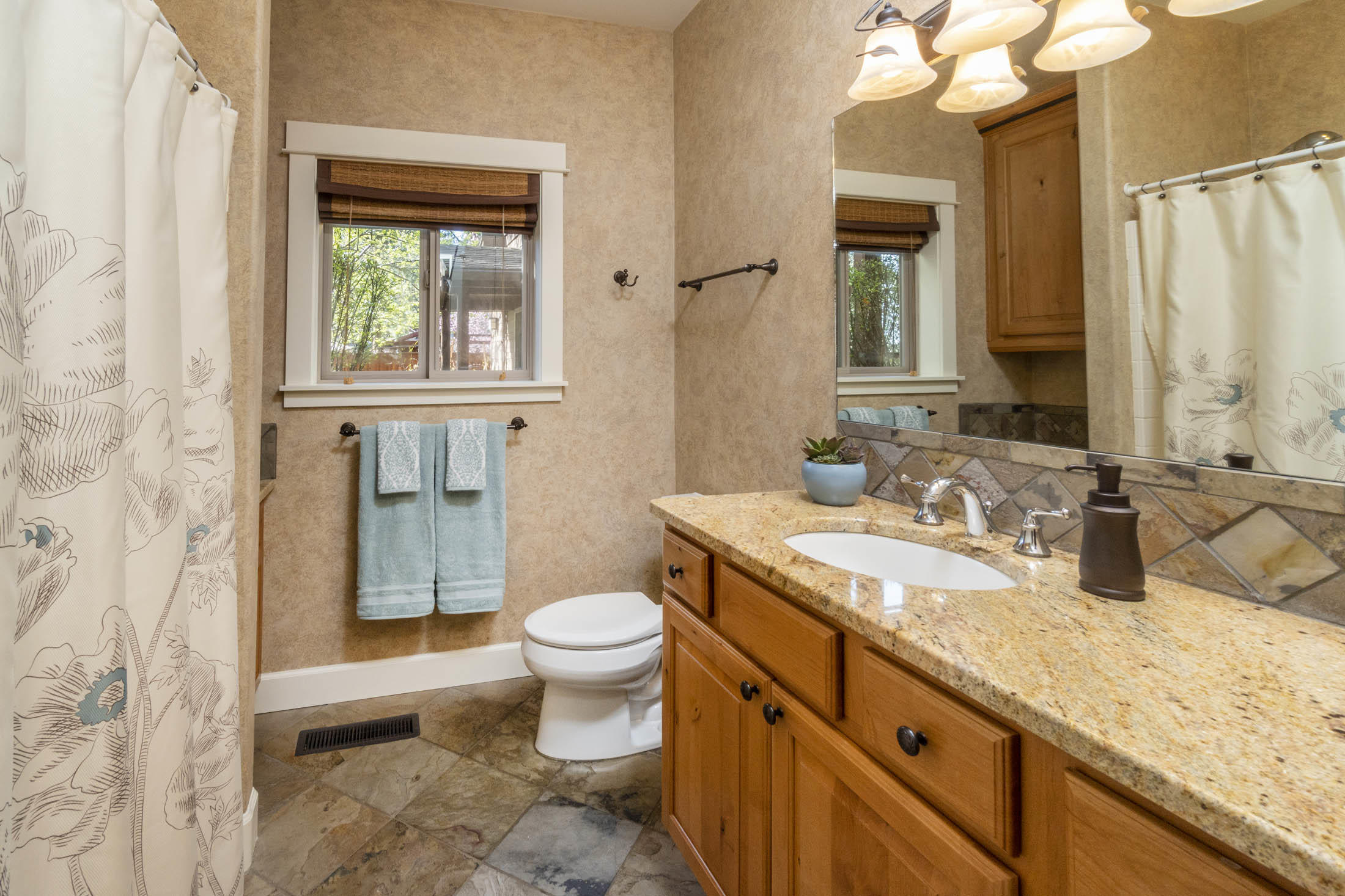 Bonne Home - Residential