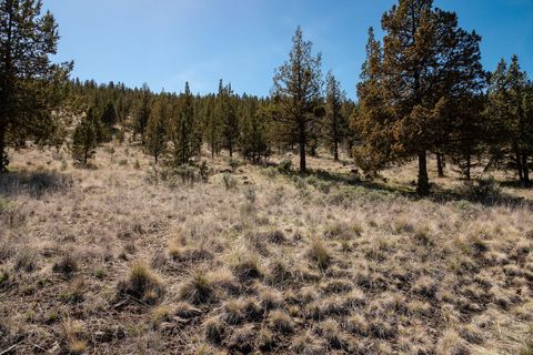Tiny photo for 4156 NW Crescent Rim Place #Lot 8, Prineville, OR 97754 (MLS # 220198929)