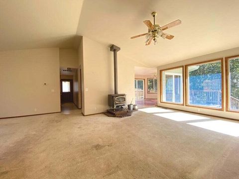 Tiny photo for 7255 Upper Applegate Road, Jacksonville, OR 97530 (MLS # 220219817)