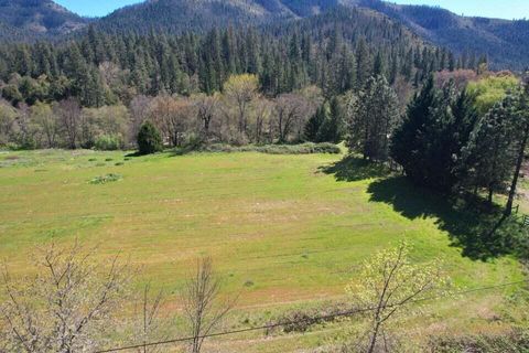 Tiny photo for 7255 Upper Applegate Road, Jacksonville, OR 97530 (MLS # 220219817)