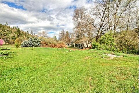 Tiny photo for 7255 Upper Applegate Road, Jacksonville, OR 97530 (MLS # 220219817)