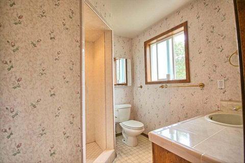 Tiny photo for 7255 Upper Applegate Road, Jacksonville, OR 97530 (MLS # 220219817)