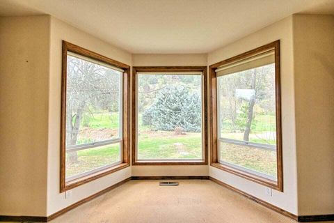 Tiny photo for 7255 Upper Applegate Road, Jacksonville, OR 97530 (MLS # 220219817)