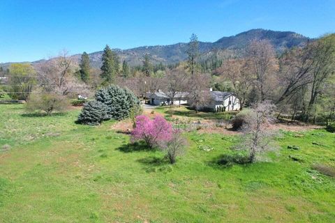 Tiny photo for 7255 Upper Applegate Road, Jacksonville, OR 97530 (MLS # 220219817)