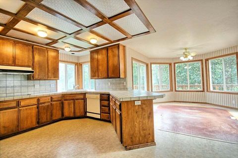 Tiny photo for 7255 Upper Applegate Road, Jacksonville, OR 97530 (MLS # 220219817)