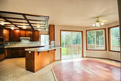 Tiny photo for 7255 Upper Applegate Road, Jacksonville, OR 97530 (MLS # 220219817)