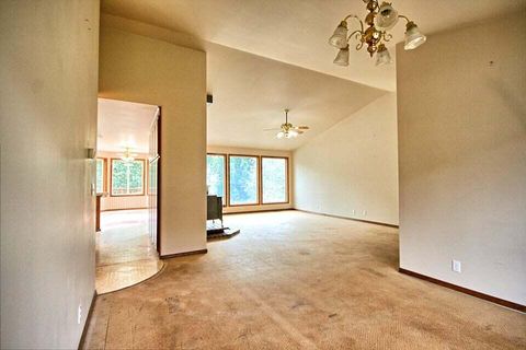 Tiny photo for 7255 Upper Applegate Road, Jacksonville, OR 97530 (MLS # 220219817)