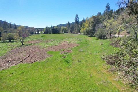 Tiny photo for 7255 Upper Applegate Road, Jacksonville, OR 97530 (MLS # 220219817)