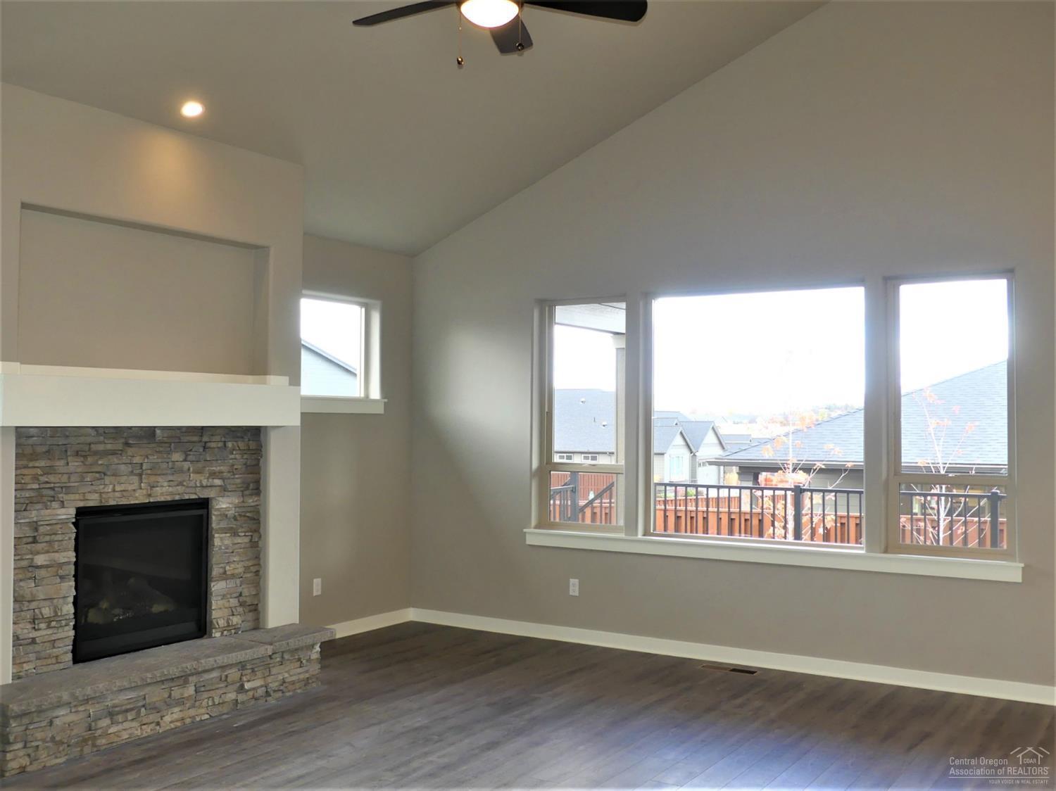 Ochoco Pointe - Residential