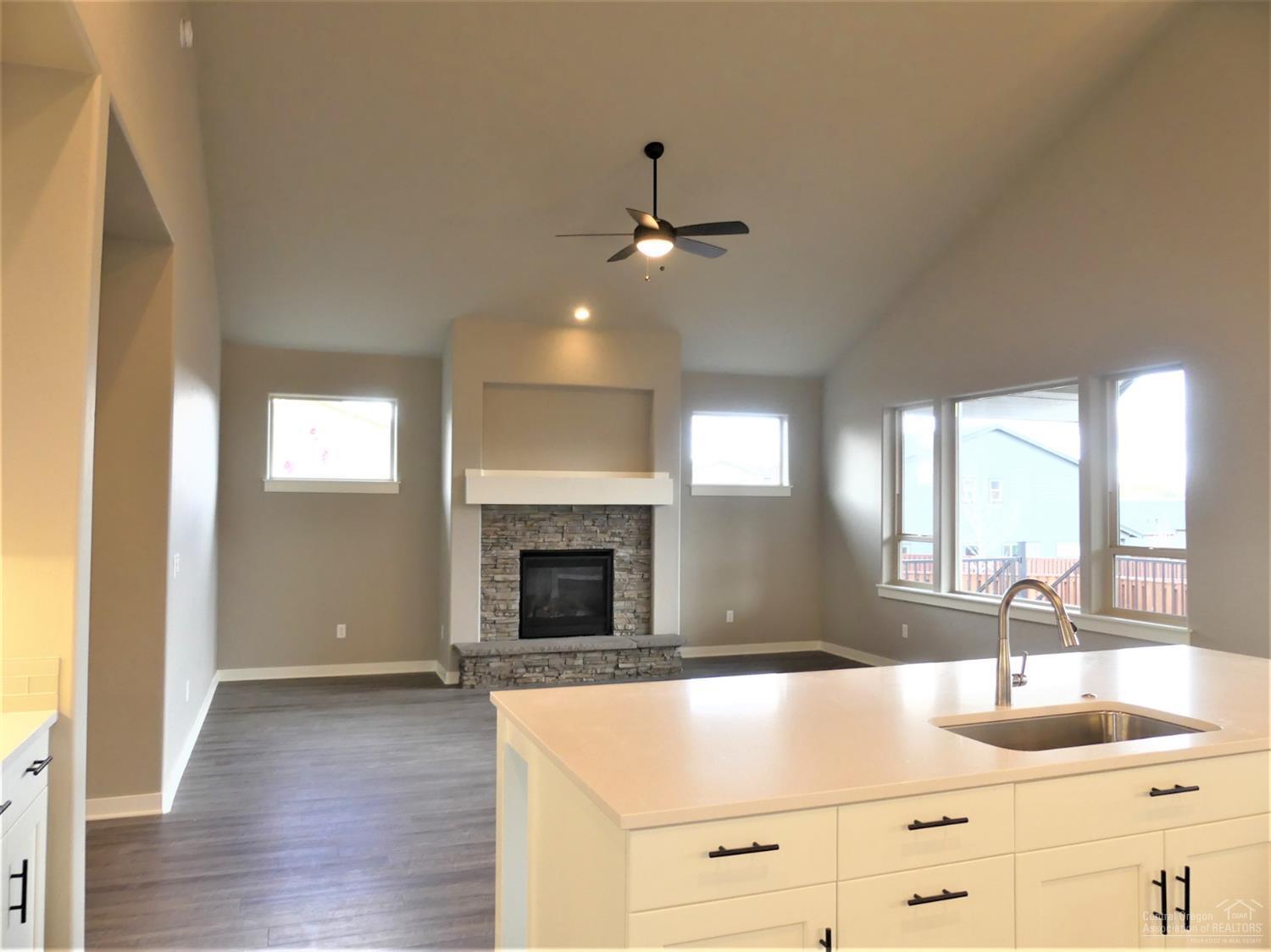 Ochoco Pointe - Residential