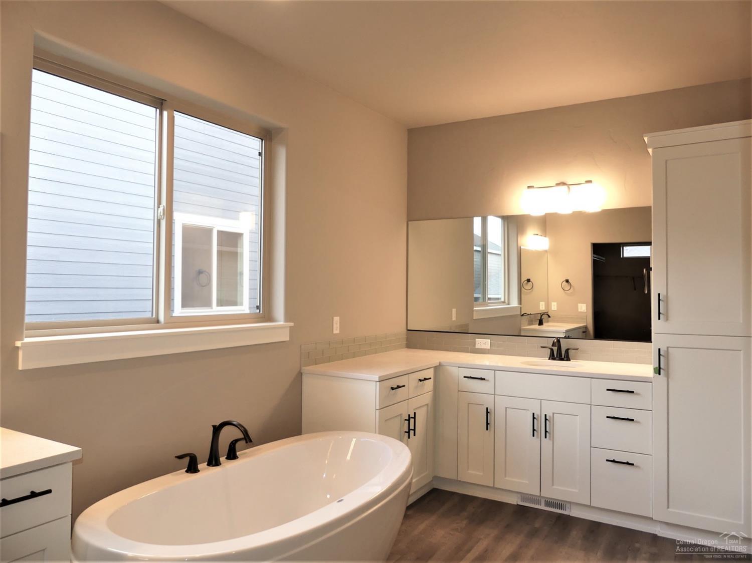 Ochoco Pointe - Residential