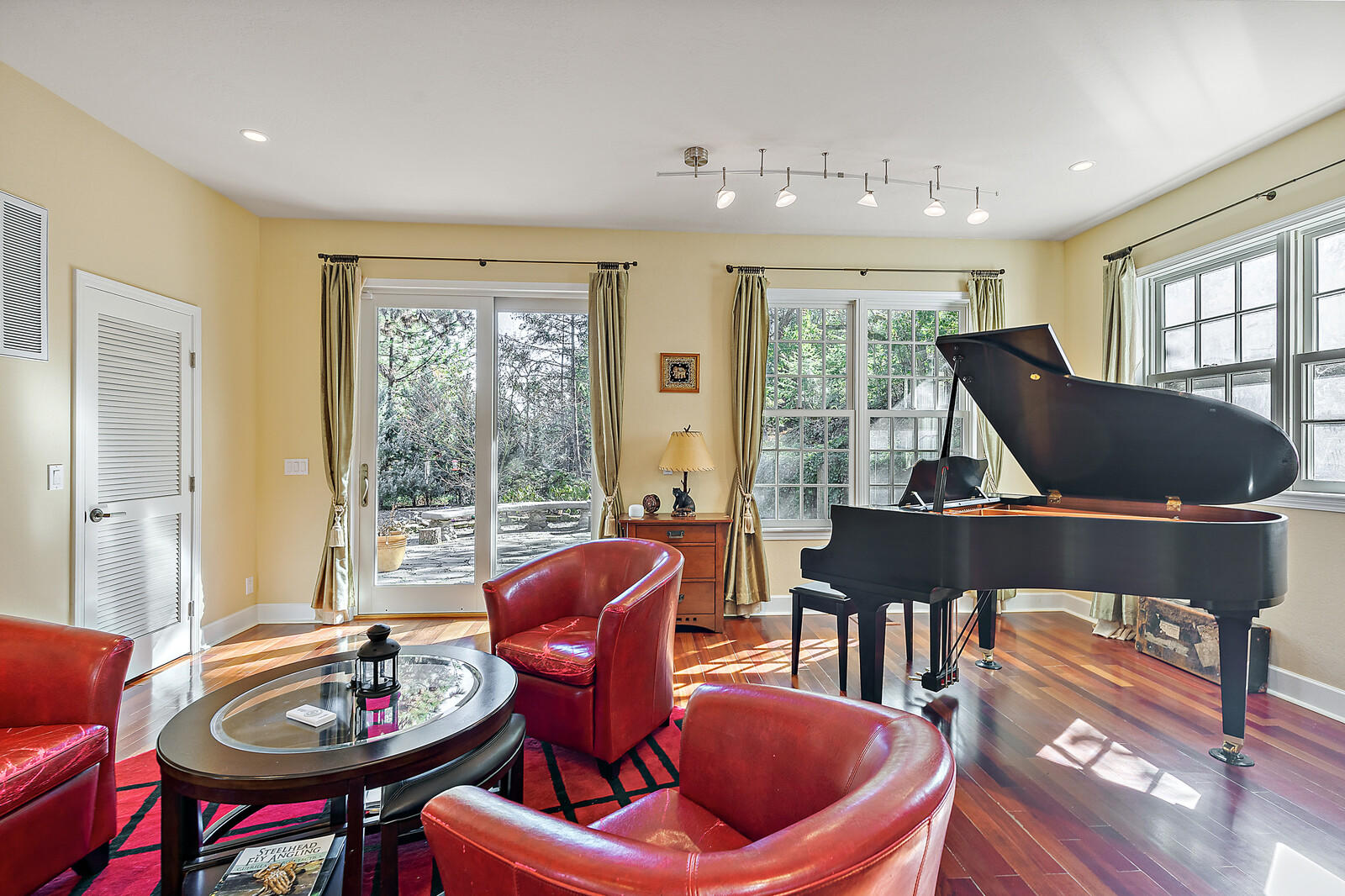 Stratford-on-avon Subdivision - Residential