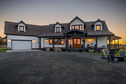 23636 Ten Barr Trail Bend OR 97701