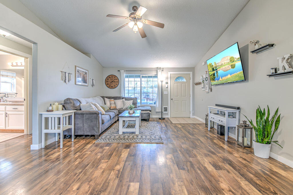 Deer Ridge - Residential