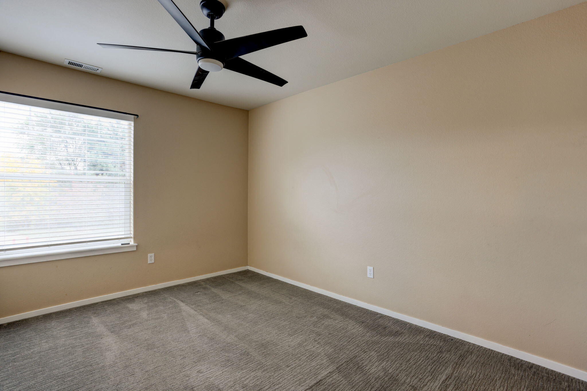 Terrango Glen - Residential