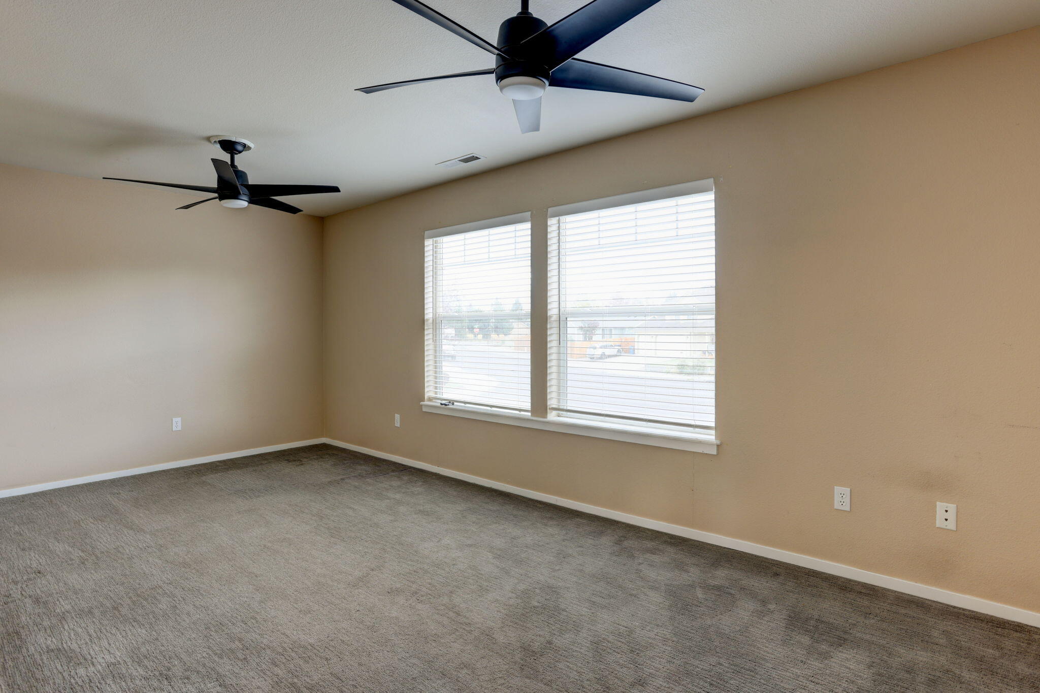 Terrango Glen - Residential