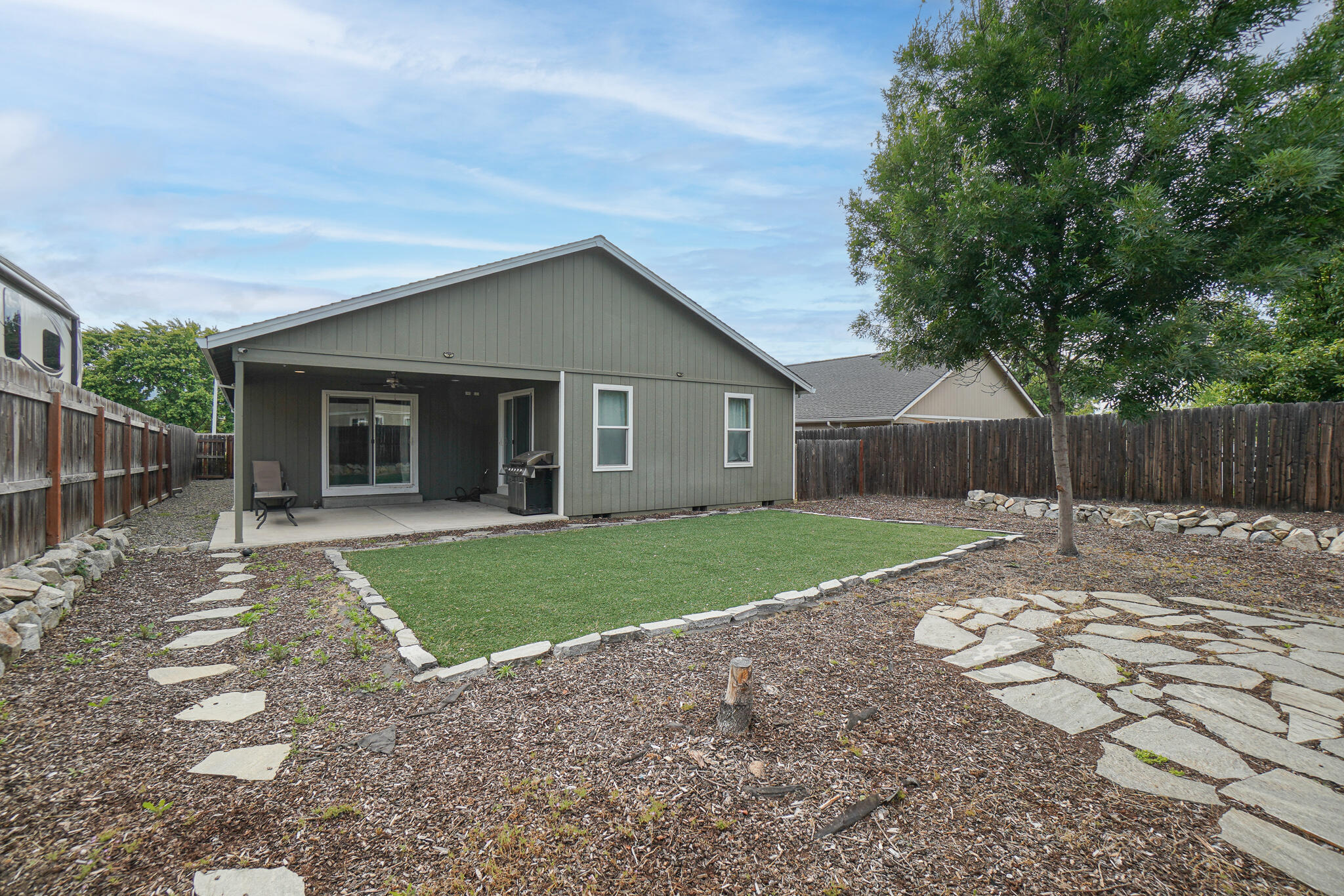 Lone Redwood Grove - Residential
