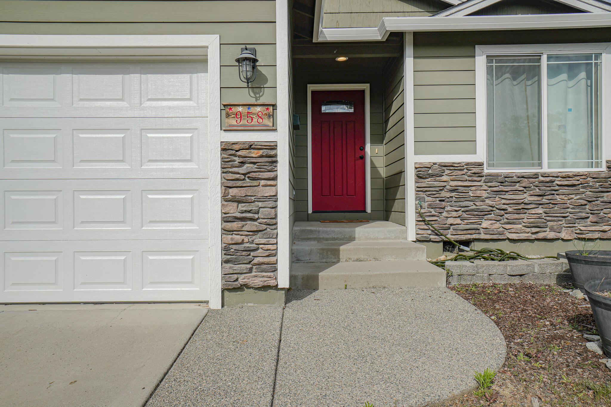 Lone Redwood Grove - Residential