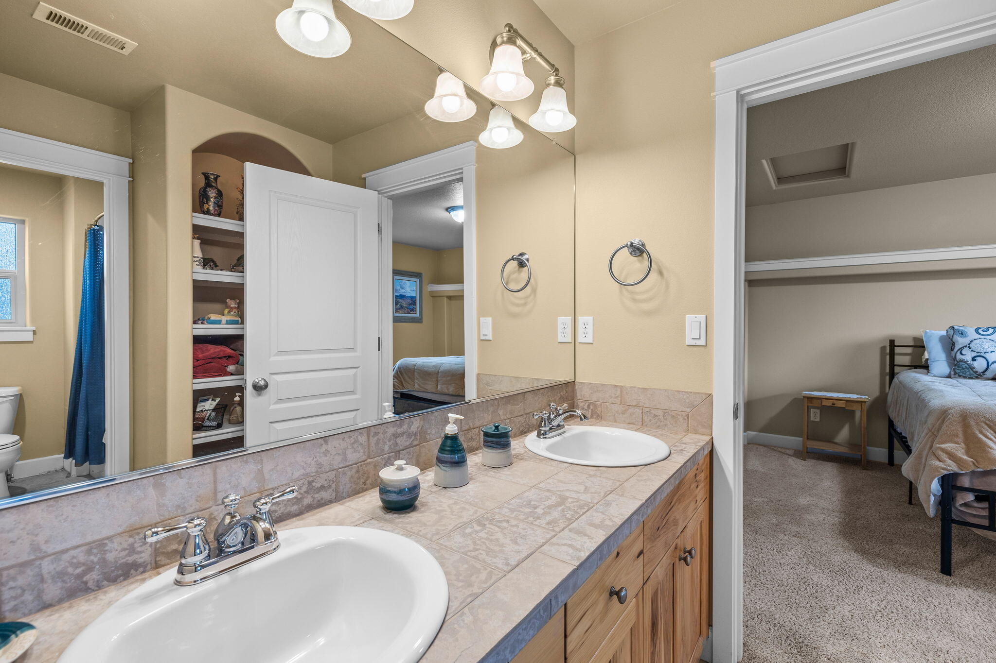 Crescent Creek - Residential