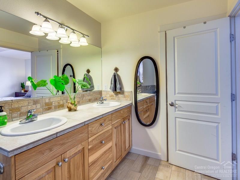 Summer Meadows - Residential