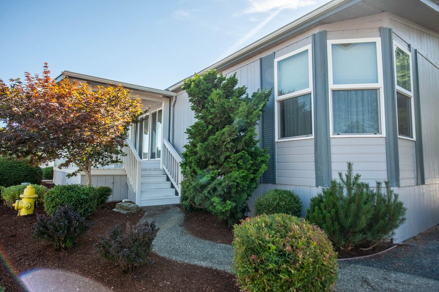 Spacious master suite with 2 walk in closets, master shower & soaking tub. Laundry room with office & pantry space  conveniently located right off kitchen with door for easy grocery delivery from brand new attached garage.
Beautiful front deck, large elegant family  room & separate living room with built in cabinetry.   Kitchen has space for many chefs & seating for 4+ at the island  and an additional Formal dining area with built in hutch.
Dreaming of a big beautiful home with room to spread out? With over 1800 ft. this house is excellent for entertaining & perfect for days when you prefer to stay at home and relax with plenty of space for all of your favorite activities.    Beautiful 55+ community with a lake front clubhouse including a kitchen, gym, library, & lots of activities. If you're dreaming of a change and looking for a great home in a lovely community please don't miss your chance to tour this one today. It just might be everything you're looking for. *Virtual tour attached