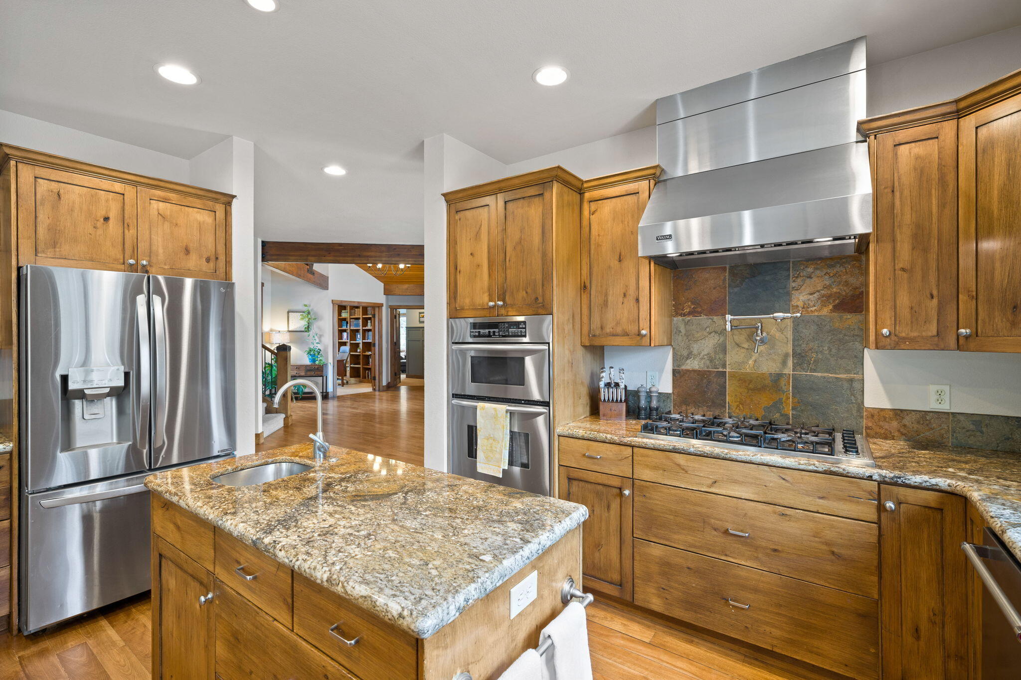 Crestridge Estate - Residential