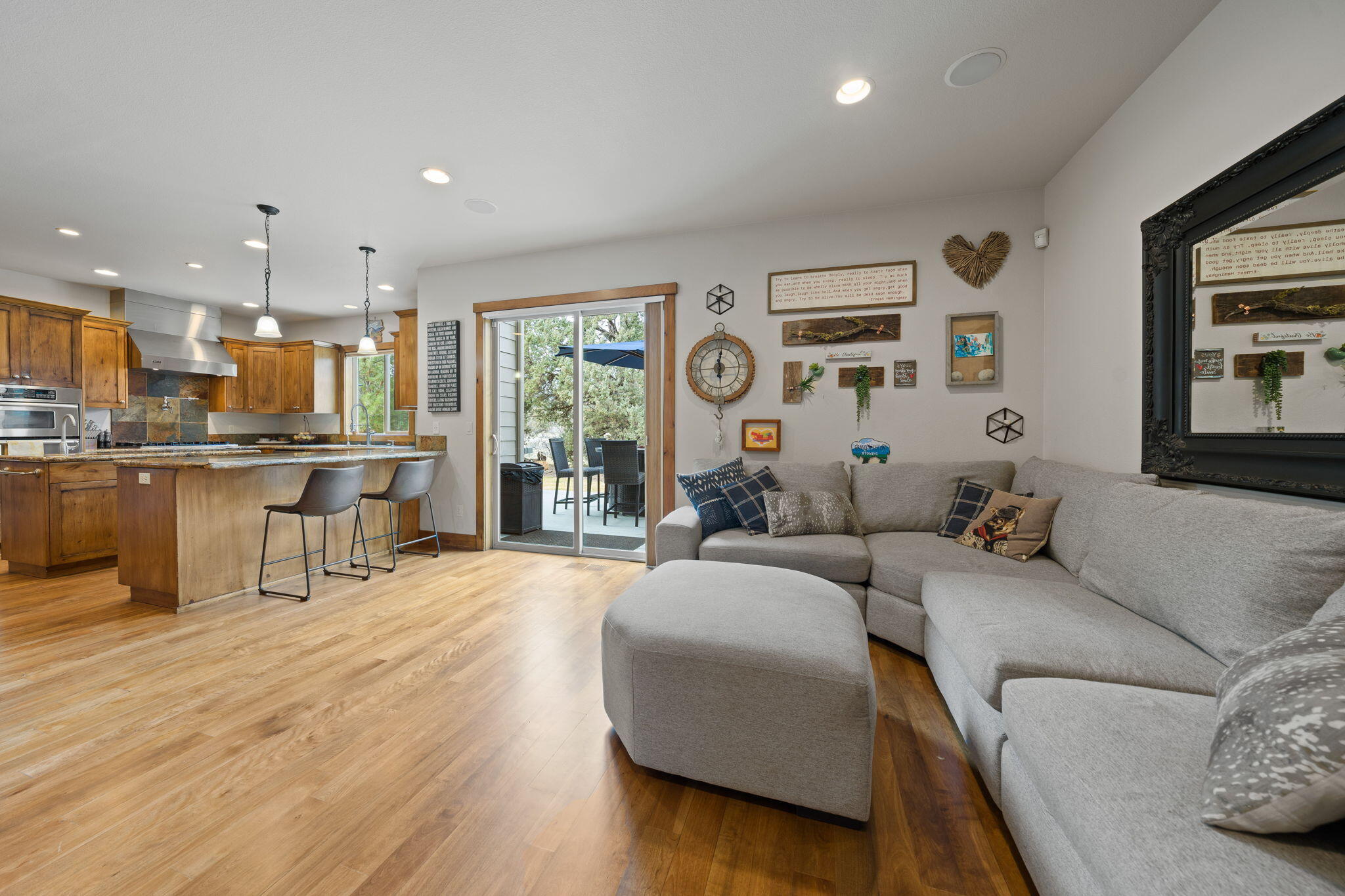 Crestridge Estate - Residential