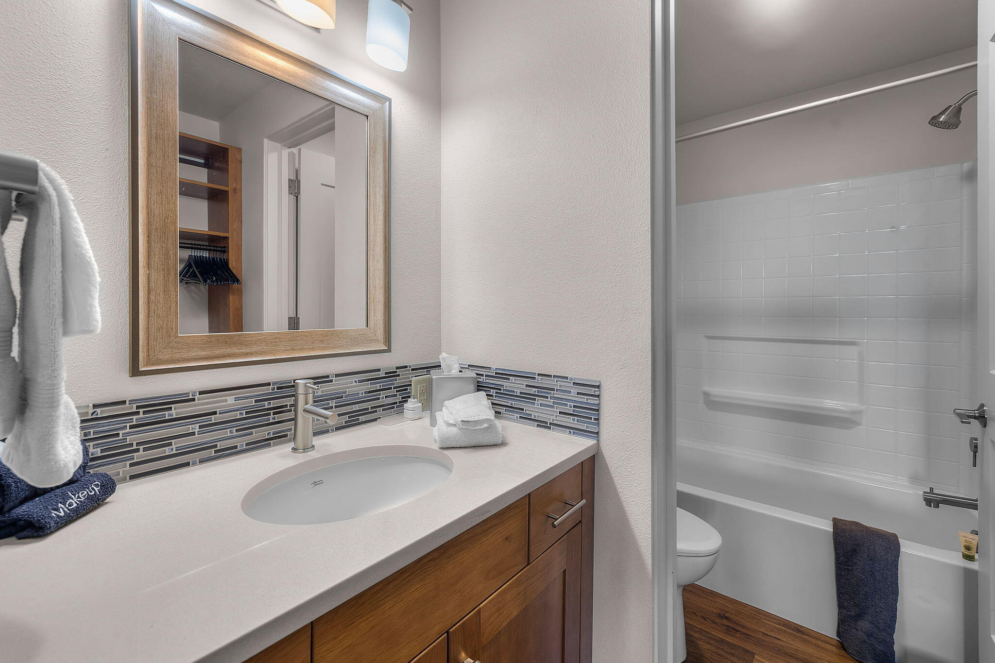 Inn Of The 7th - Residential