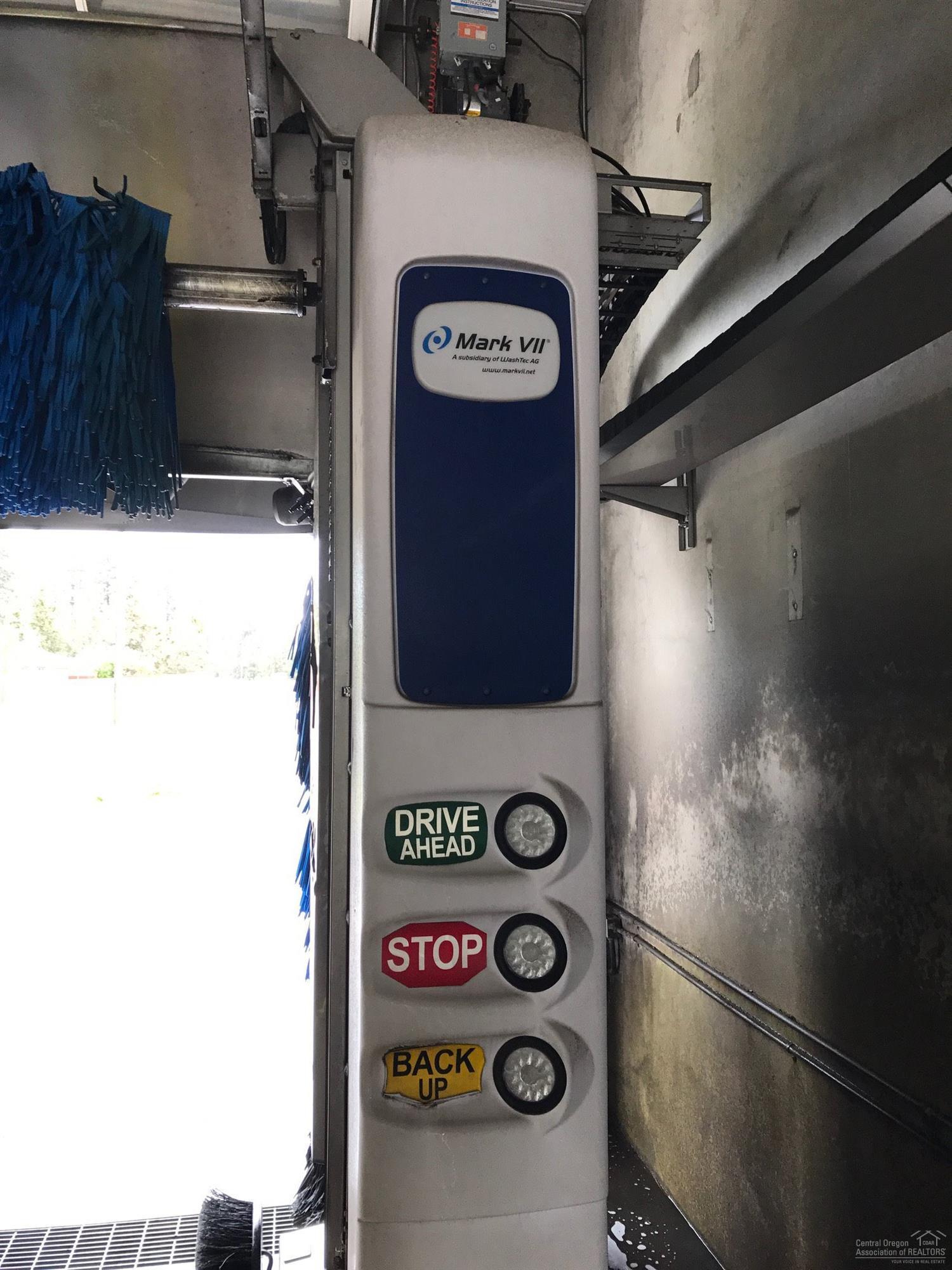 CLAB - Commercial Sale