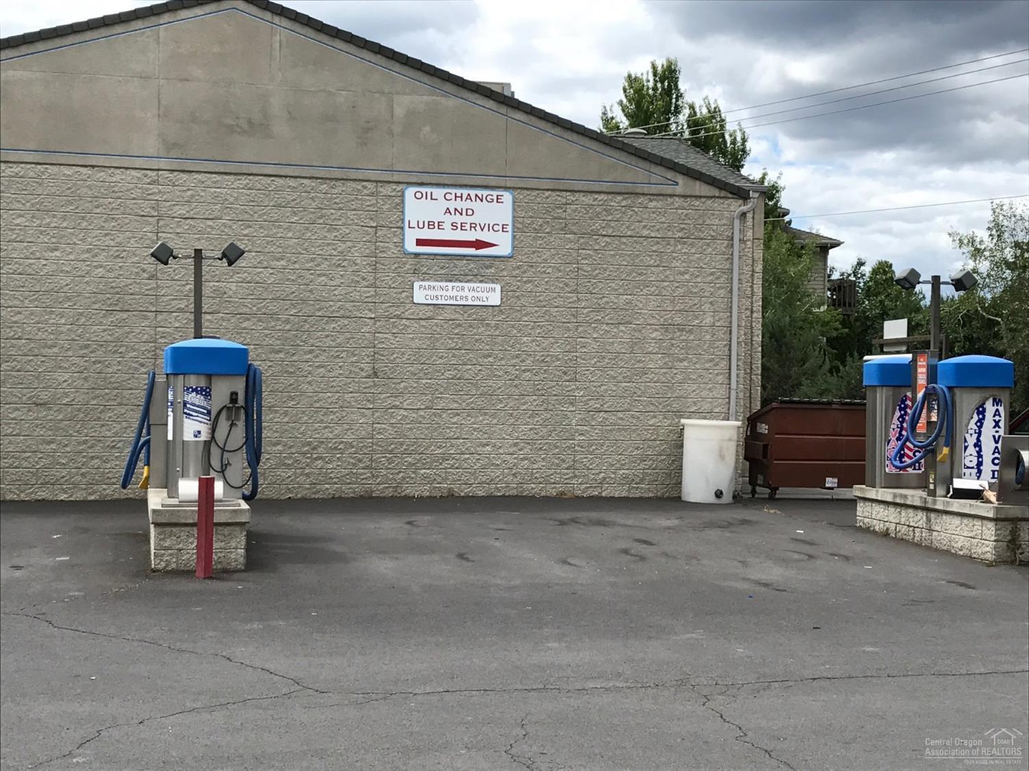 CLAB - Commercial Sale