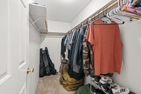 Tiny photo for 2754 Juanita Avenue, Medford, OR 97504 (MLS # 220212967)