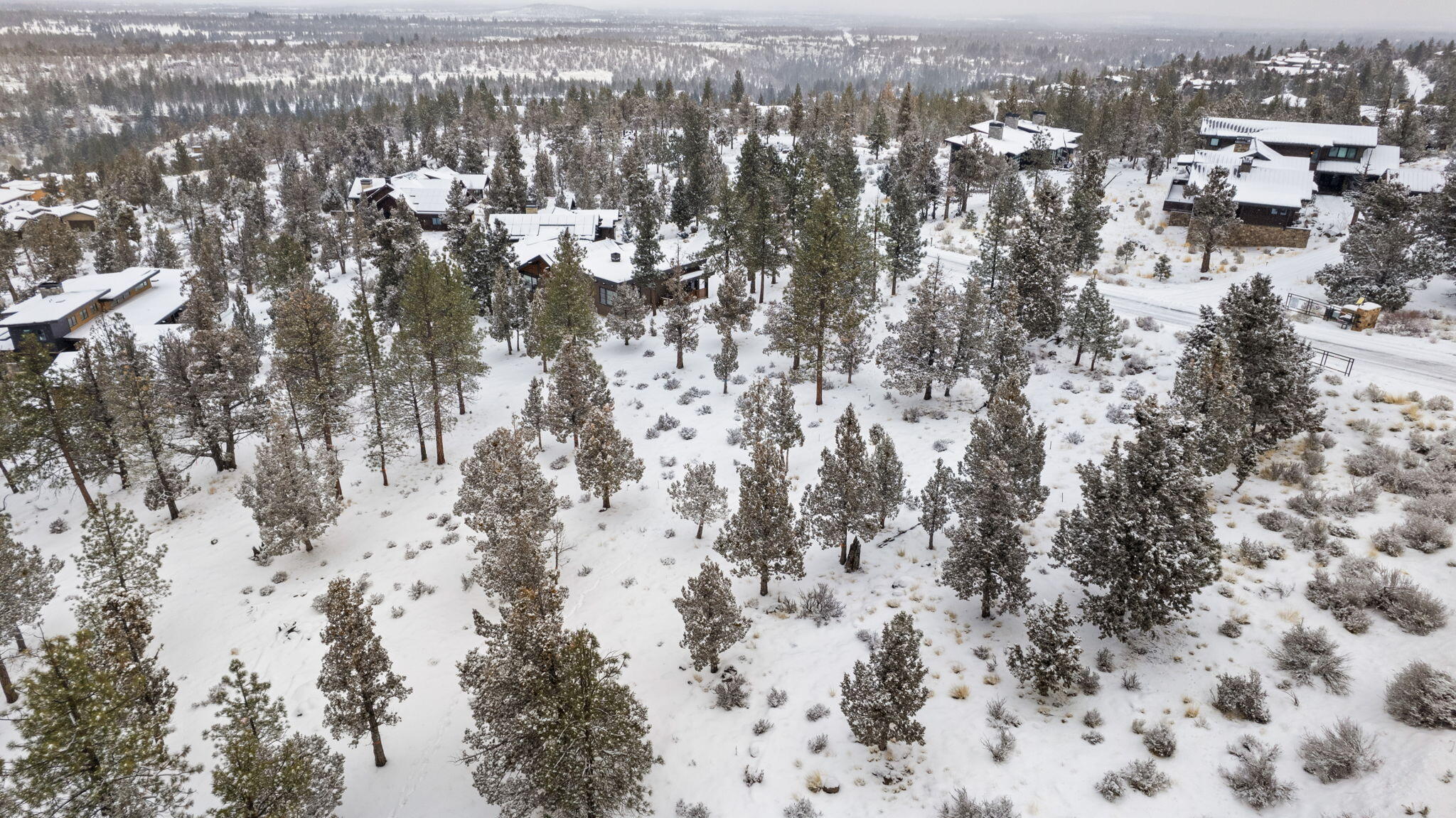 3700 NW Perspective Drive