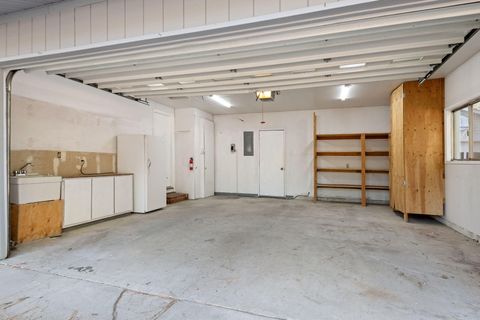 Tiny photo for 153469 Hackamore Lane, La Pine, OR 97739 (MLS # 220217478)