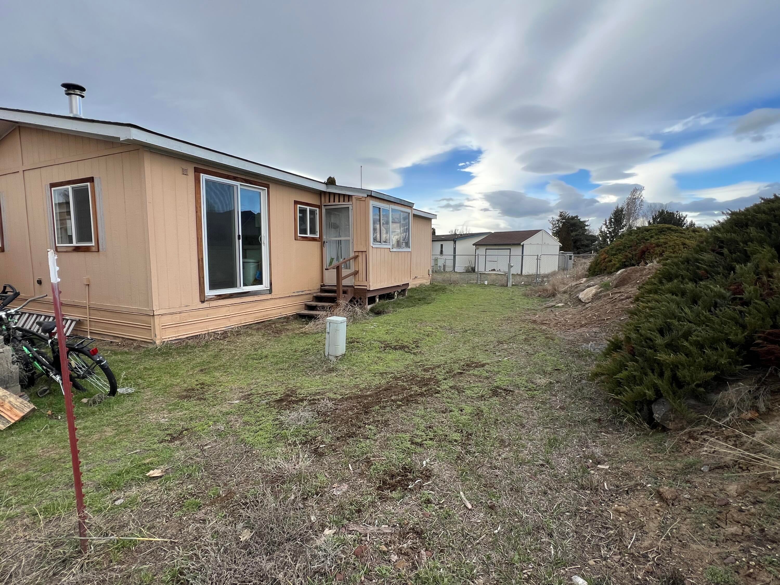 1515 NW Fir Avenue UNIT 64