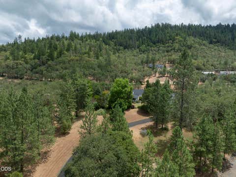 Tiny photo for 279 Ridgefield Road, Grants Pass, OR 97527 (MLS # 220224458)