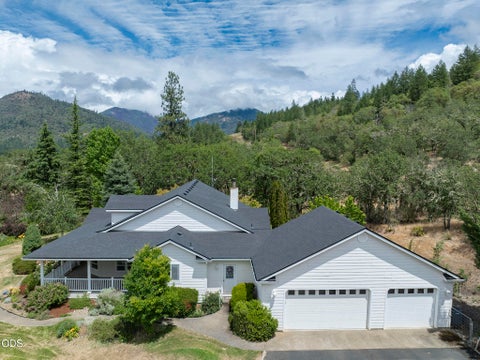 Tiny photo for 279 Ridgefield Road, Grants Pass, OR 97527 (MLS # 220224458)