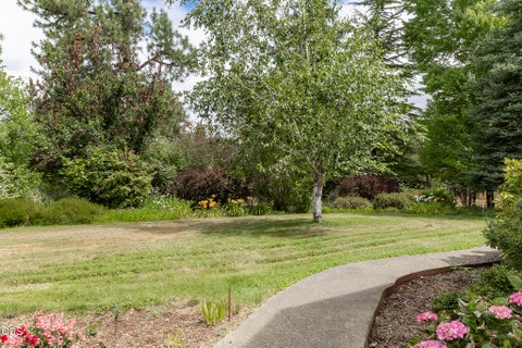 Tiny photo for 279 Ridgefield Road, Grants Pass, OR 97527 (MLS # 220224458)