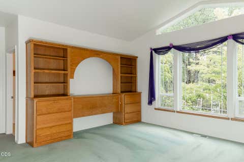 Tiny photo for 279 Ridgefield Road, Grants Pass, OR 97527 (MLS # 220224458)