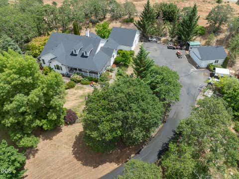 Tiny photo for 279 Ridgefield Road, Grants Pass, OR 97527 (MLS # 220224458)