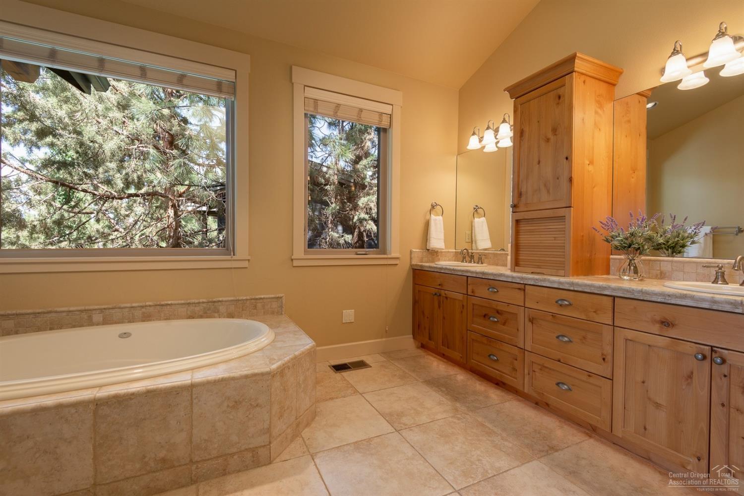 Shevlin Crest - Residential