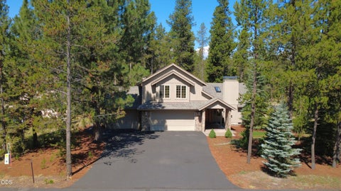 Tiny photo for 58103 Kinglet Road, Sunriver, OR 97707 (MLS # 220225572)