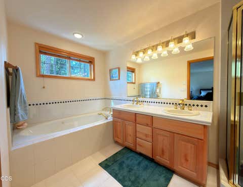 Tiny photo for 58103 Kinglet Road, Sunriver, OR 97707 (MLS # 220225572)