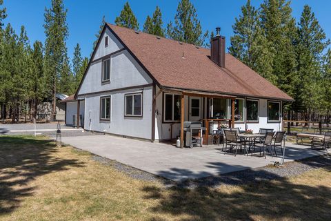 Tiny photo for 14741 N Sugar Pine Way, La Pine, OR 97739 (MLS # 220216563)