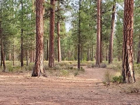 Tiny photo for 14741 N Sugar Pine Way, La Pine, OR 97739 (MLS # 220216563)