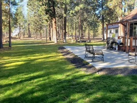 Tiny photo for 14741 N Sugar Pine Way, La Pine, OR 97739 (MLS # 220216563)