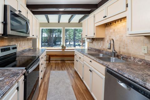 Tiny photo for 14741 N Sugar Pine Way, La Pine, OR 97739 (MLS # 220216563)