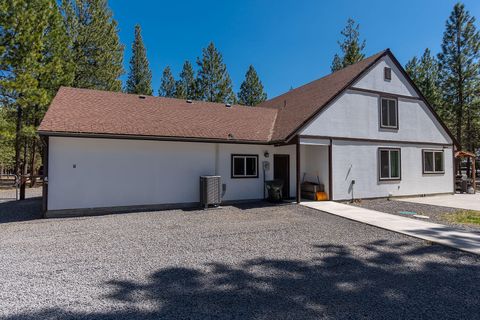 Tiny photo for 14741 N Sugar Pine Way, La Pine, OR 97739 (MLS # 220216563)