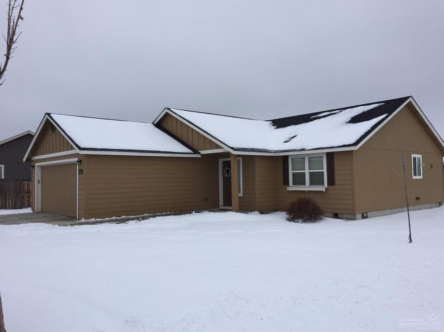 Great room plan. large kitchen, Extra deep garage. Corner lot. Large open field across street. Close to Walmart Super Center and access to Hwy 97.